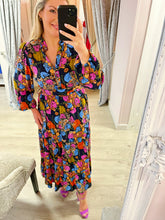 Load image into Gallery viewer, Klea Colour Pop Dress
